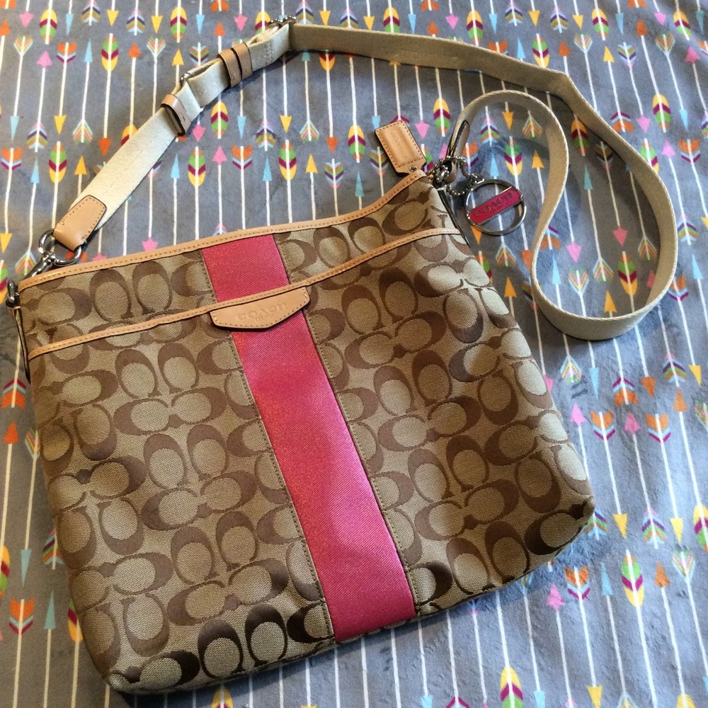 Coach Signature Crossbody bag